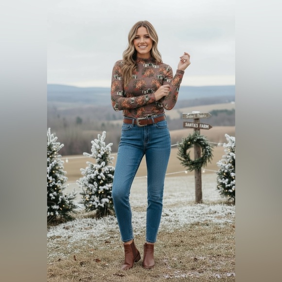 #533. Ribbons on the Range Mesh Top - Picture 4 of 4